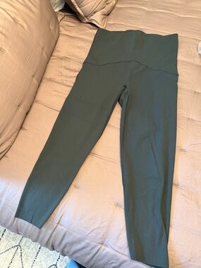 SPANXshape™ Booty Boost®
7/8 Leggings